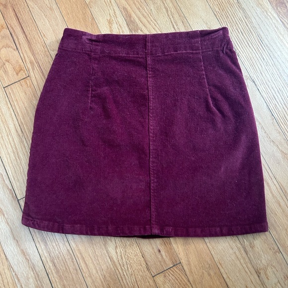 Maroon corduroy skirt - Picture 4 of 4